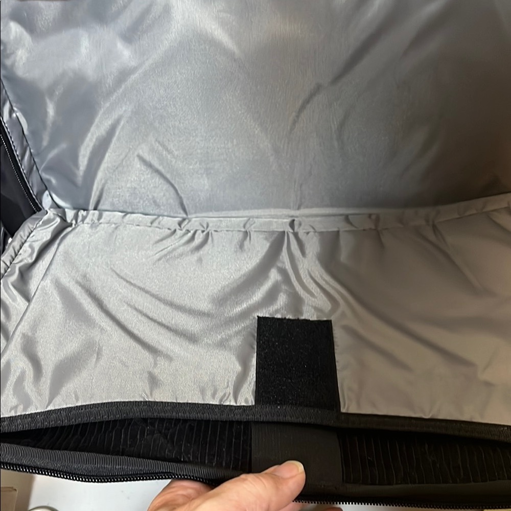 Timbuk2 Black Messenger Bag - Picture 5 of 7